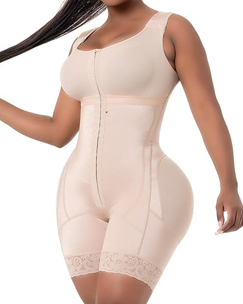 Women's Tummy Tuck and Hip Lift Postoperative Recovery Shapewear