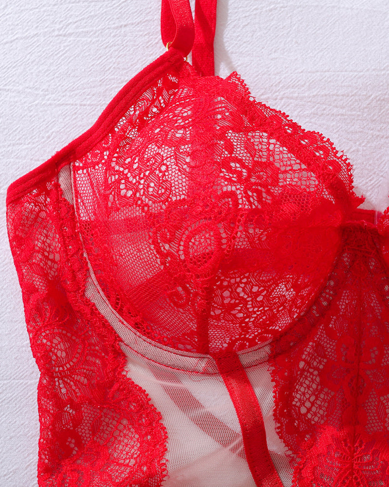 Metal Buckle Decorated Lace See-through Sexy Lingerie Set