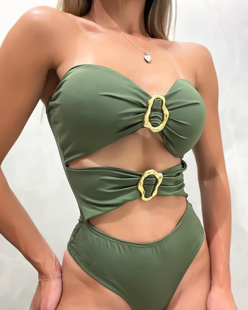 Sexy hollow metal buckle decoration beach vacation one-piece swimsuit