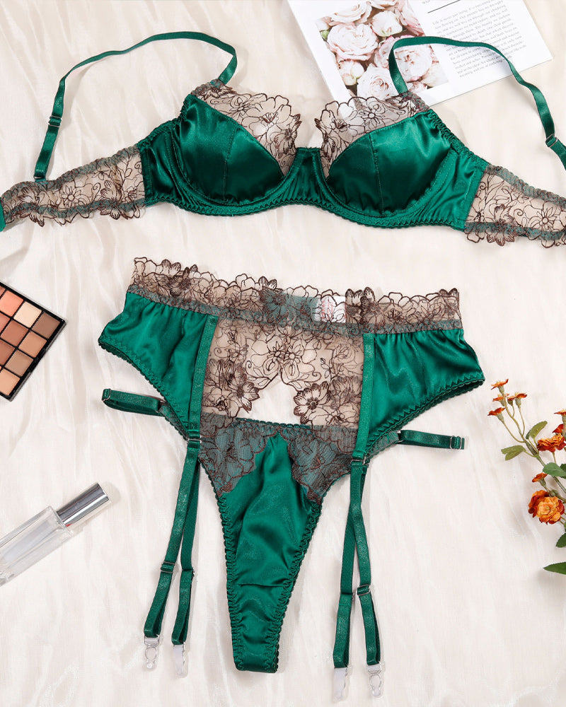 Sexy Embroidered Flower Lace Splicing Garter Lingerie Set