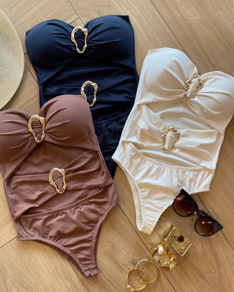 Sexy hollow metal buckle decoration beach vacation one-piece swimsuit